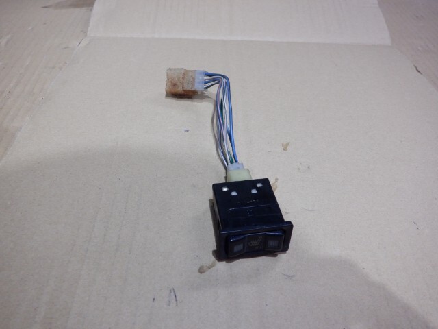 FJ80G ランクル 純正 右 フロント シートヒータースイッチ ランドクルーザー 44425/b1拍卖