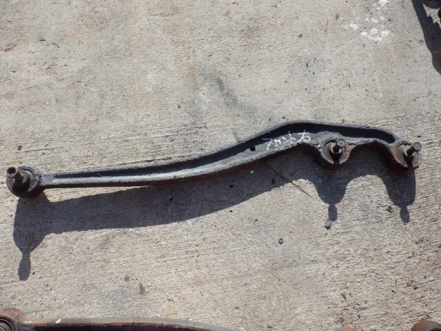 FJ80G ランクル 純正 右 フロント リーディングアーム ランドクルーザー 44447/A1拍卖