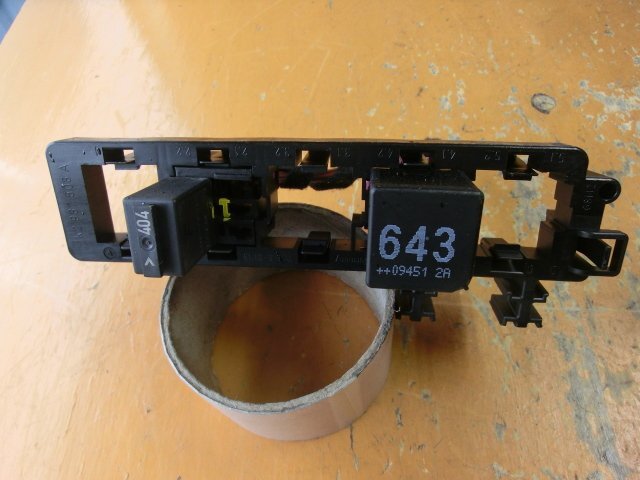 TTクーペ リレー ボックス 平成22年 ABA-8JBWA 8K0 951 253 2010y SラインPK 15.4万km 即決あり拍卖