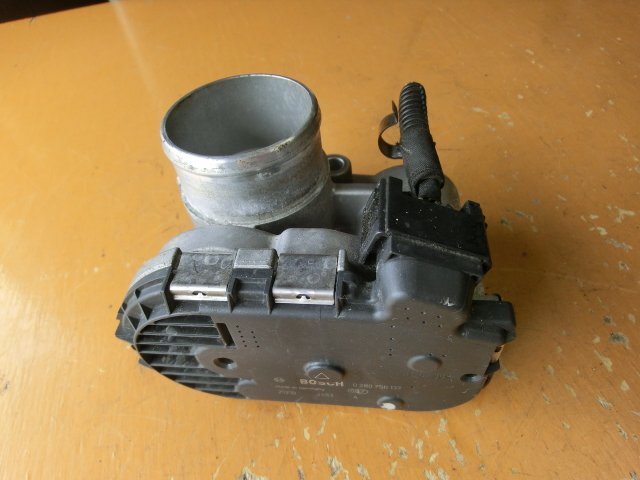 ミト スロットル ボディ 平成25年 ABA-955142 0280750137 アルファロメオ 9.1万km 即決あり拍卖