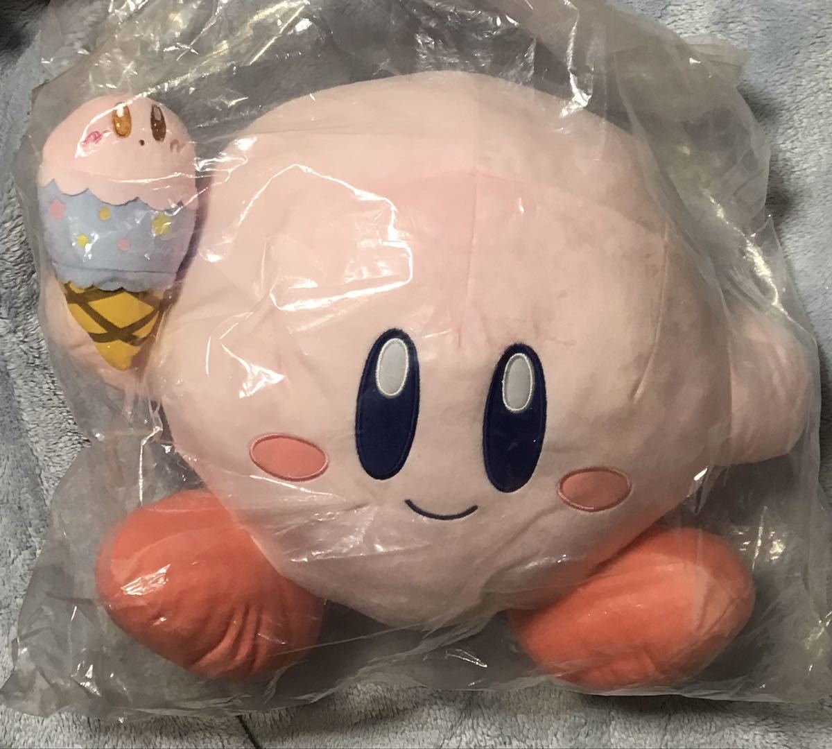 【星のカービィ】 一番くじ A賞 あいすなカービィ ぬいぐるみ 新品 非売 足の間に経年変色あり拍卖