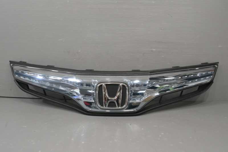 フィット 10thアニバーサリー 前期(GP1) 純正 破損無 取付OK フロントグリル 71121-TF2-901-M1 71120-TF2-901 k081102拍卖