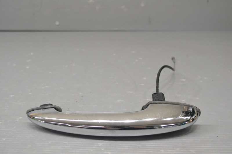 ミニ クーパー S R53 右ハンドル 後期(RE16) 純正 破損無 取付OK 動作保証 左 メッキアウターハンドル k081095拍卖