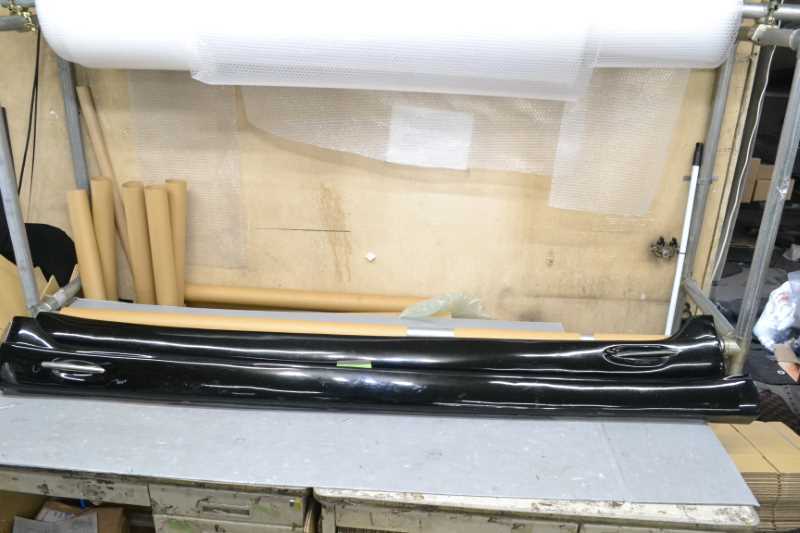 レクサス LS460 前期(USF40) 社外 サイドスポイラー 左右 セット サイドステップ 右 左 k080919拍卖