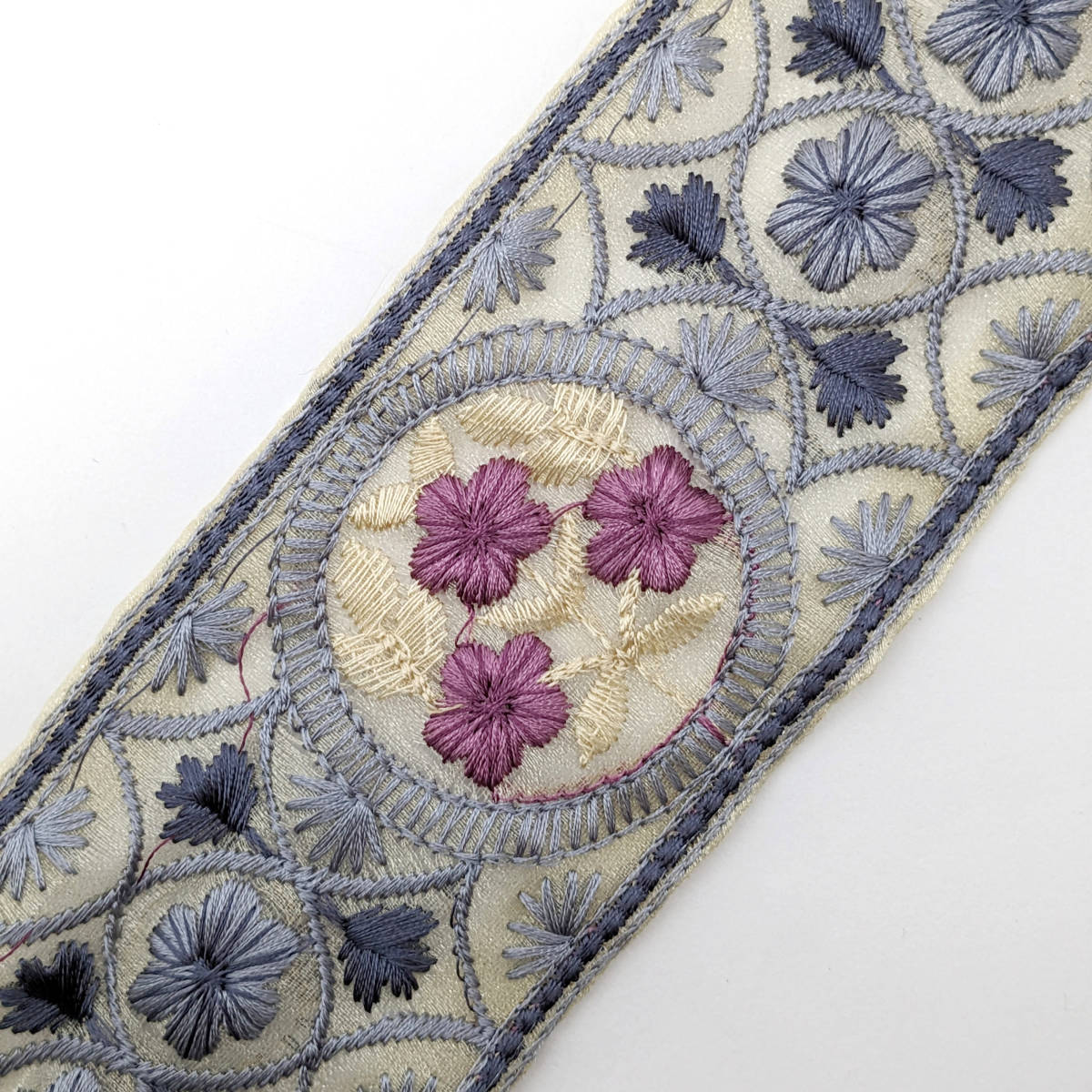 インド刺繍リボン 約60mm ベージュ BE011拍卖