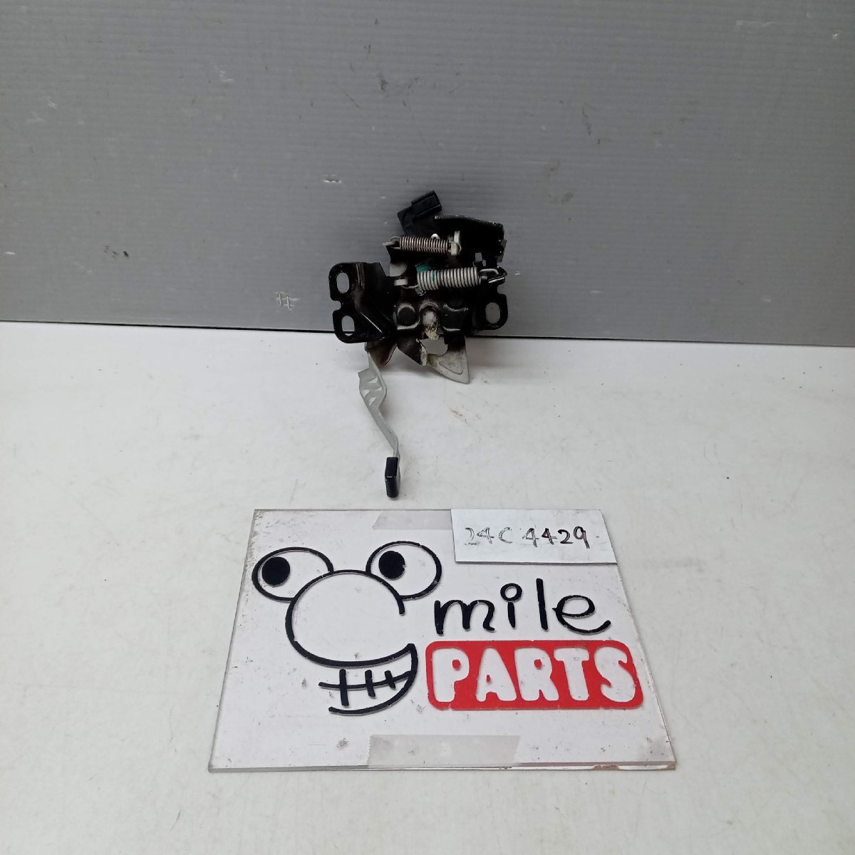 GK3/GK4 フィット 純正 フードキャッチ 2Z5-17-2/24C4429*同梱不可拍卖