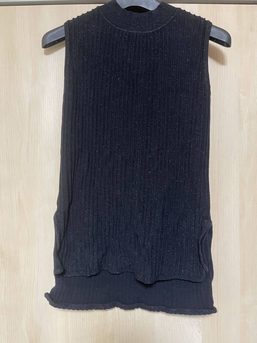 美品 黒 ブラック ラメ入り ハイネック ノースリーブ セーター レディース フリーサイズ拍卖