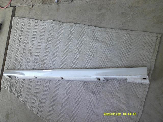 ムーヴ DBA-L175S 右サイドステップ/サイドスポイラー 純正 W24 パールホワイトIII拍卖