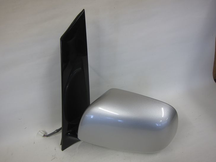 (335) アルファード10系 前期型 左・ドアミラー カラー1C0 シルバーメタリック拍卖