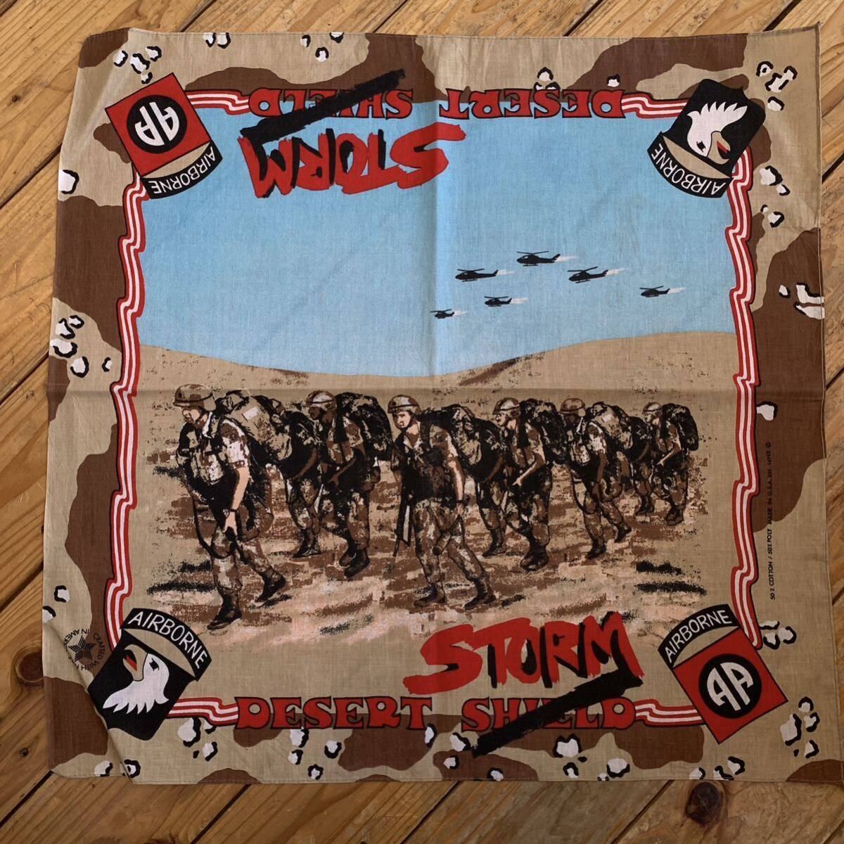 送料無料 Vintage デザートストーム エアボーン バンダナ Made in USA ミリタリー チョコチップカモ アメリカ仕入れ ヴィンテージ A0937拍卖