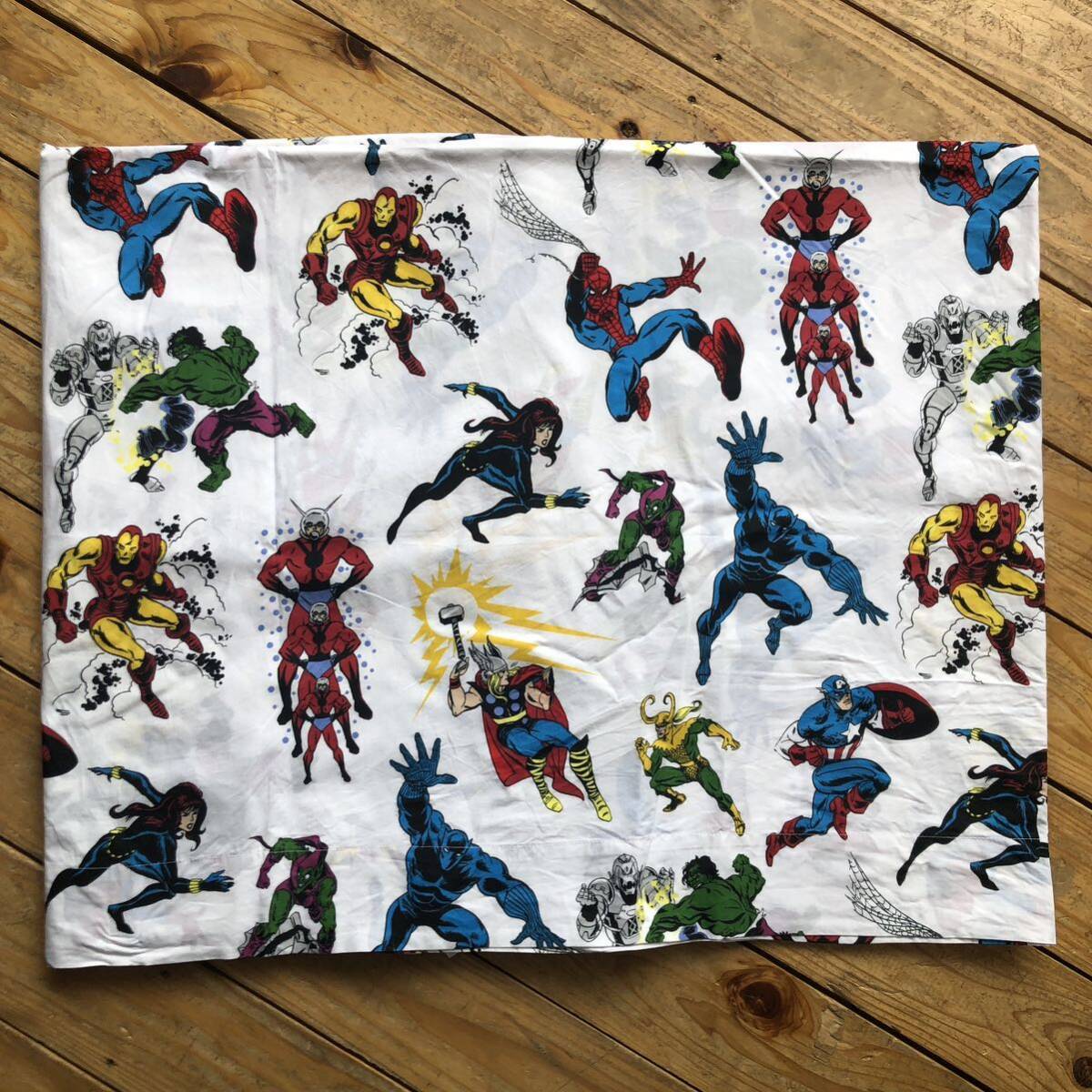 USAヴィンテージ MARVEL マーベル コミックス ベッドシーツ リメイク生地 ヒーロー アメコミ スーパーマン フラットシーツ 総柄 B1969拍卖