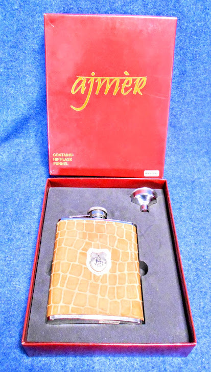 未使用★【フラスコ②】アジメール ヒップ フラスコ & ファンネル 新品 箱入り拍卖