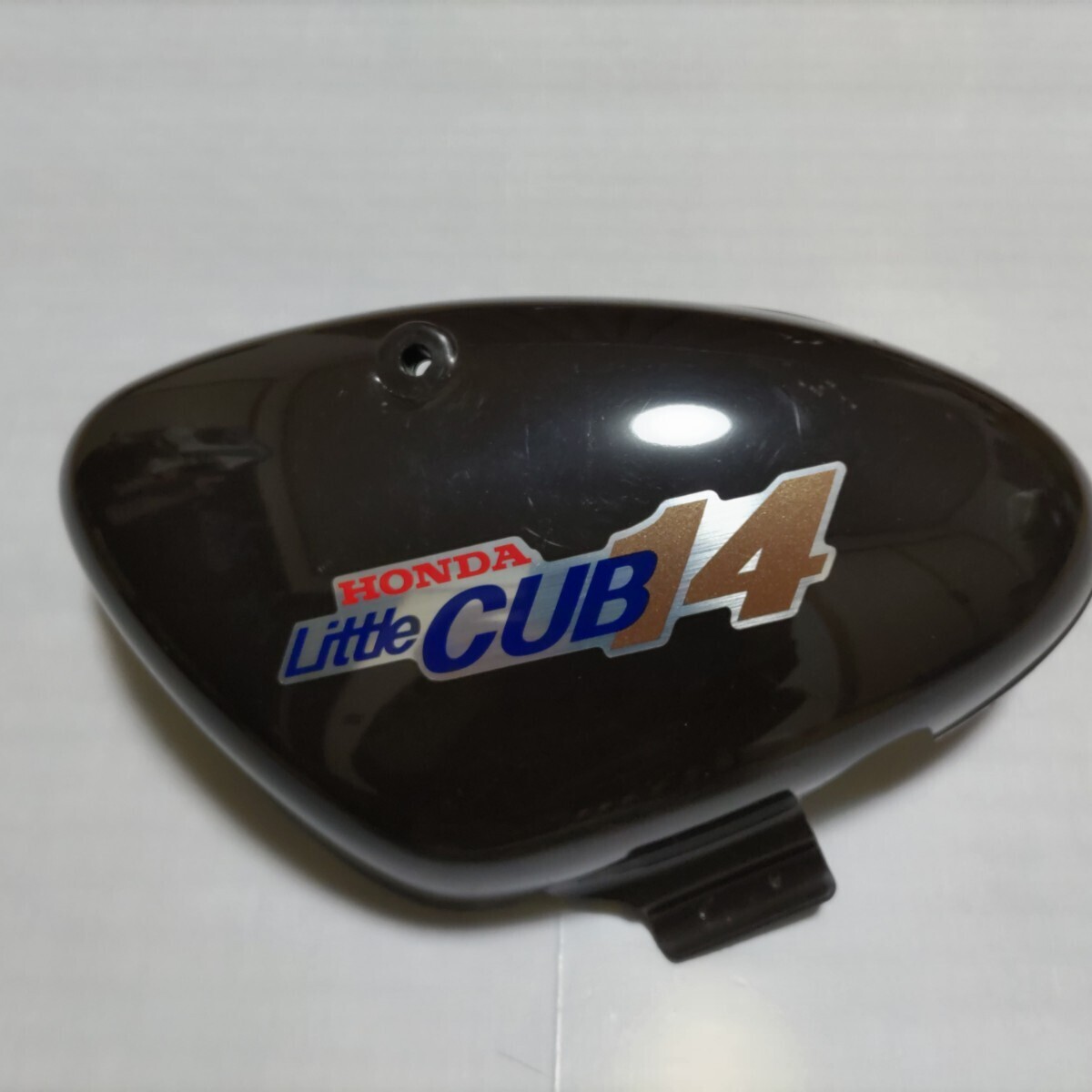 横浜発 ホンダ リトルカブ C50 サイドカウル サイドカバー 茶 Little CUB 83500−GCN−0000 ホンダ 拍卖