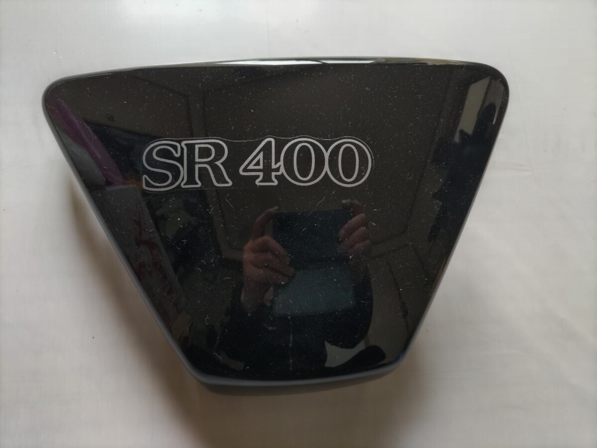 横浜発 SR400 サイドカバー サイドカウル ヤマハ YAMAHA 3HT−21711−00 割れ有ります拍卖