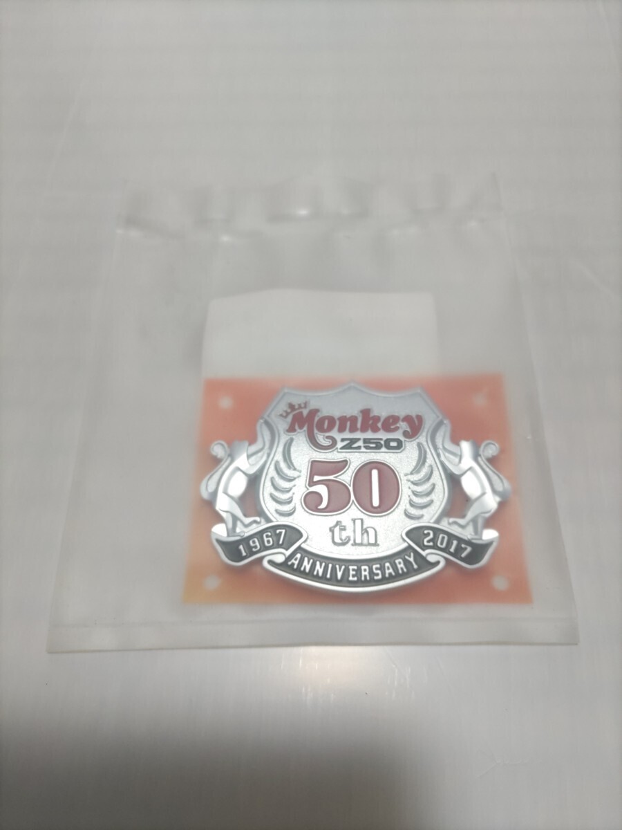横浜発 モンキー 50周年記念 サイドカバーエンブレム 50th ホンダ純正 未使用 未開封 新品 ホンダ HONDA 86831−GFL−YD0 レア 絶版 3拍卖