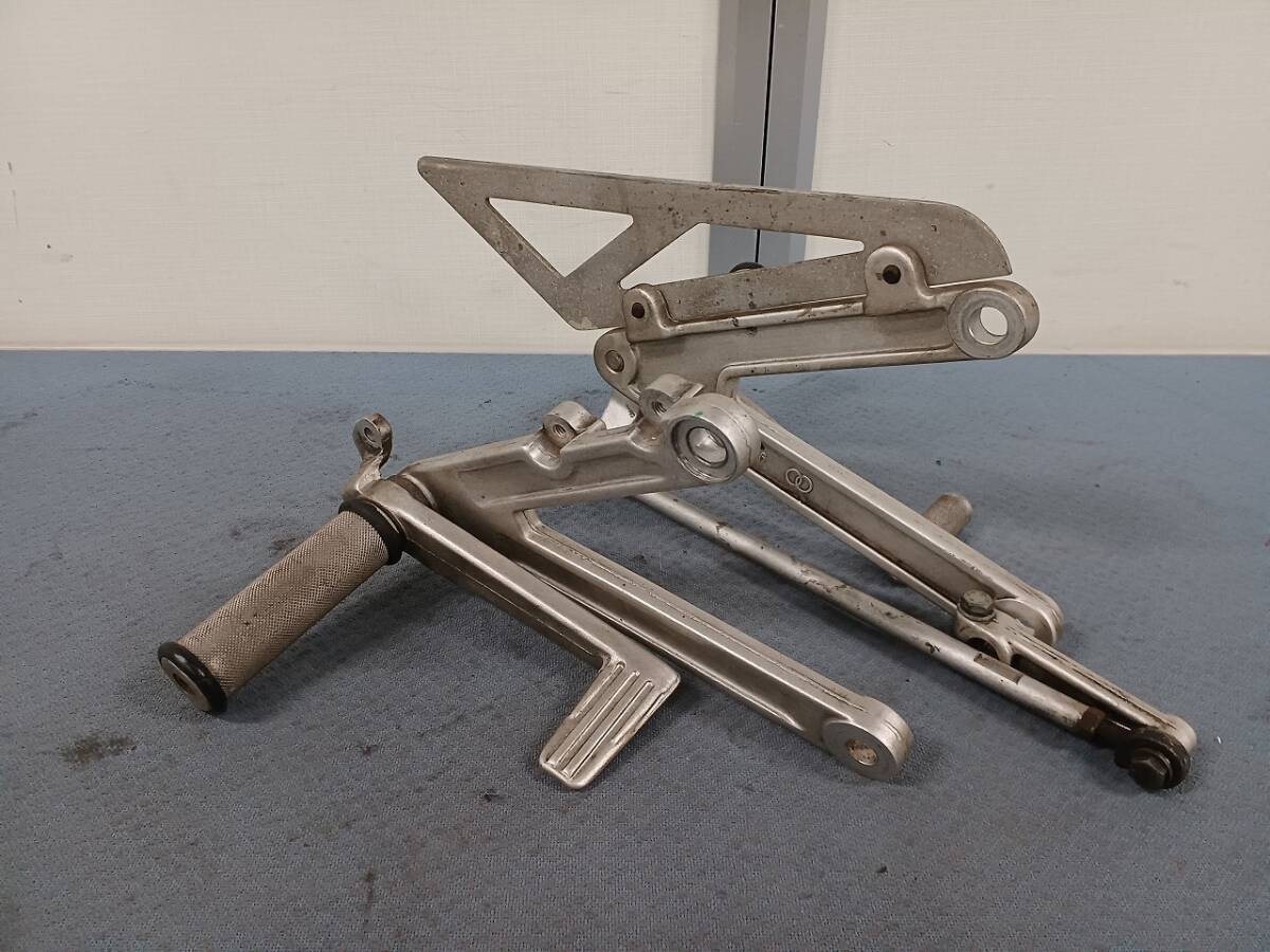 ジレラ サトゥルノ 350/500 左右ステップ 管R530701拍卖