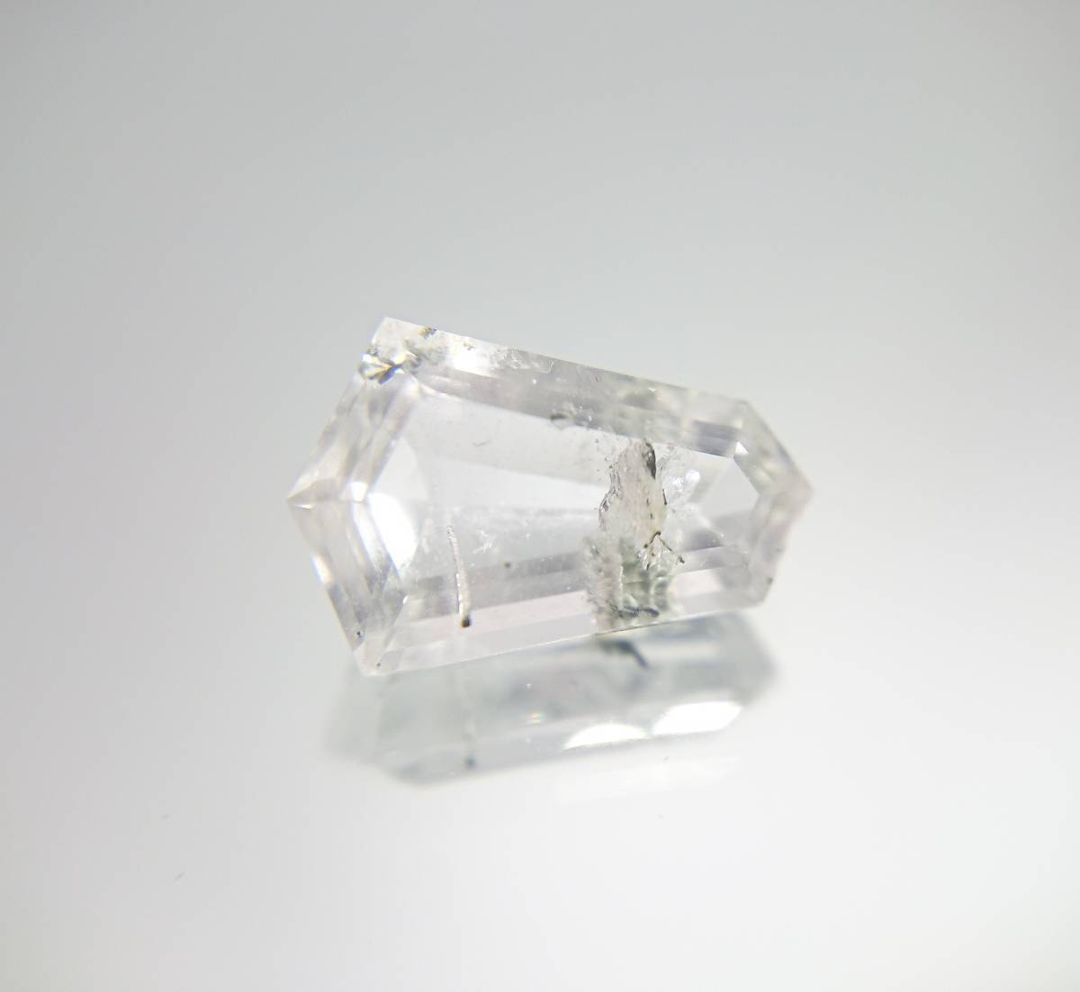 ポリリシオナイトインポルサイト 2.3ct 2134拍卖