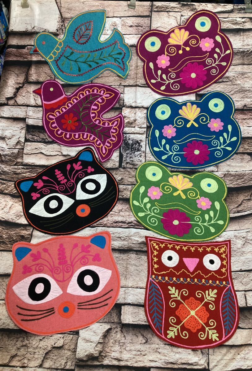 送料無料!インド製 可愛いデザイン!フェルトアニマル刺繍入りブレースマット(画像から)1枚1,100円が拍卖