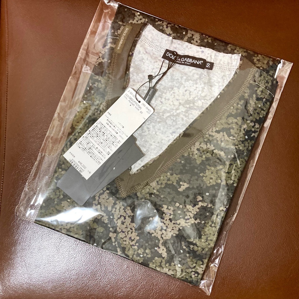 タグ付き新品◆5万【カタログ掲載品】送料込み◎ドルガバ ロゴ付き L〜XL Tシャツ【ドルチェ&ガッバーナ】イタリア製 メンズ/ポロシャツ拍卖