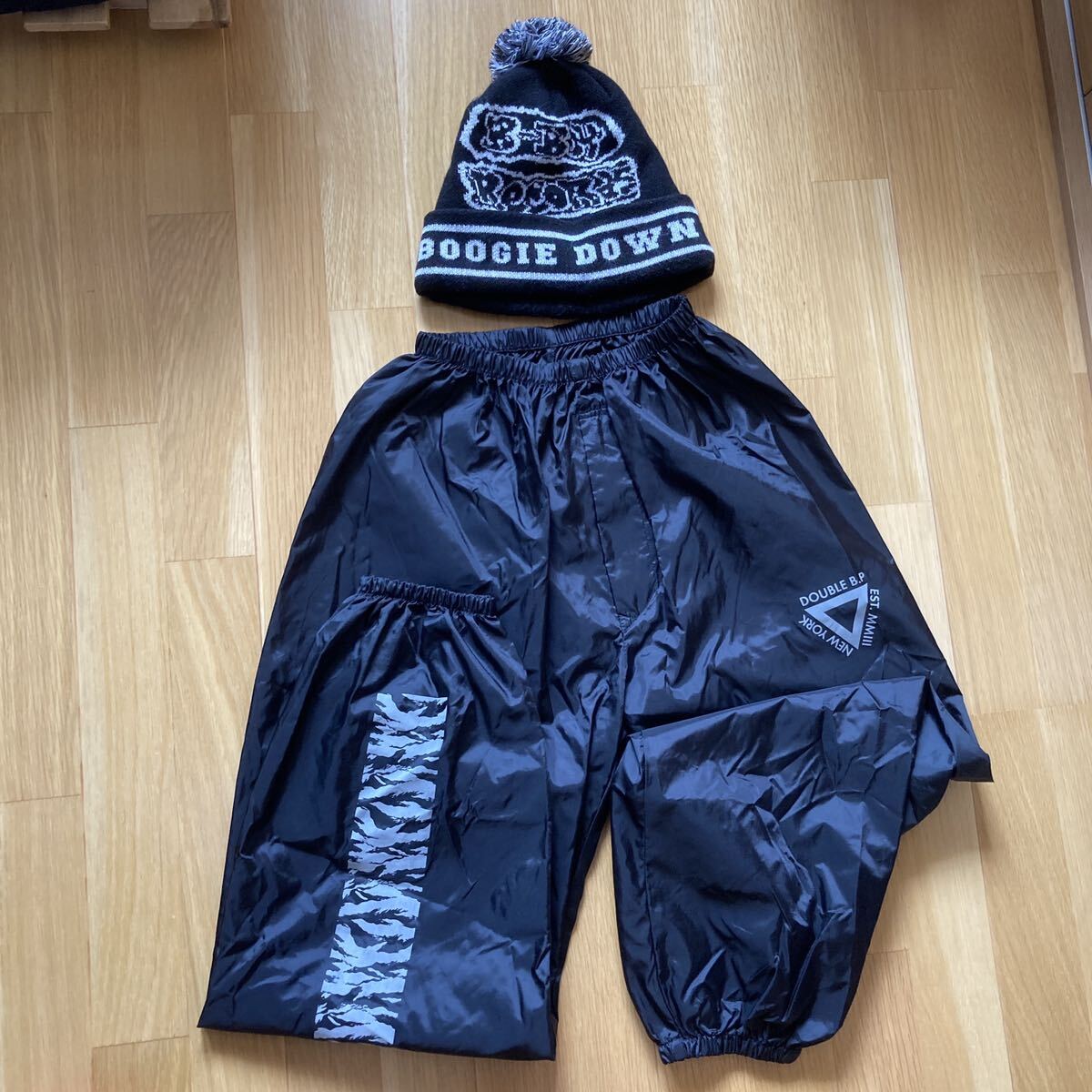 美品 BBP ナイロンパンツ サイズs 黒 撥水パンツ おまけ ニットキャップ付き B-Boy Records BBPBX RAP ATTACK ラップアタック hiphop拍卖