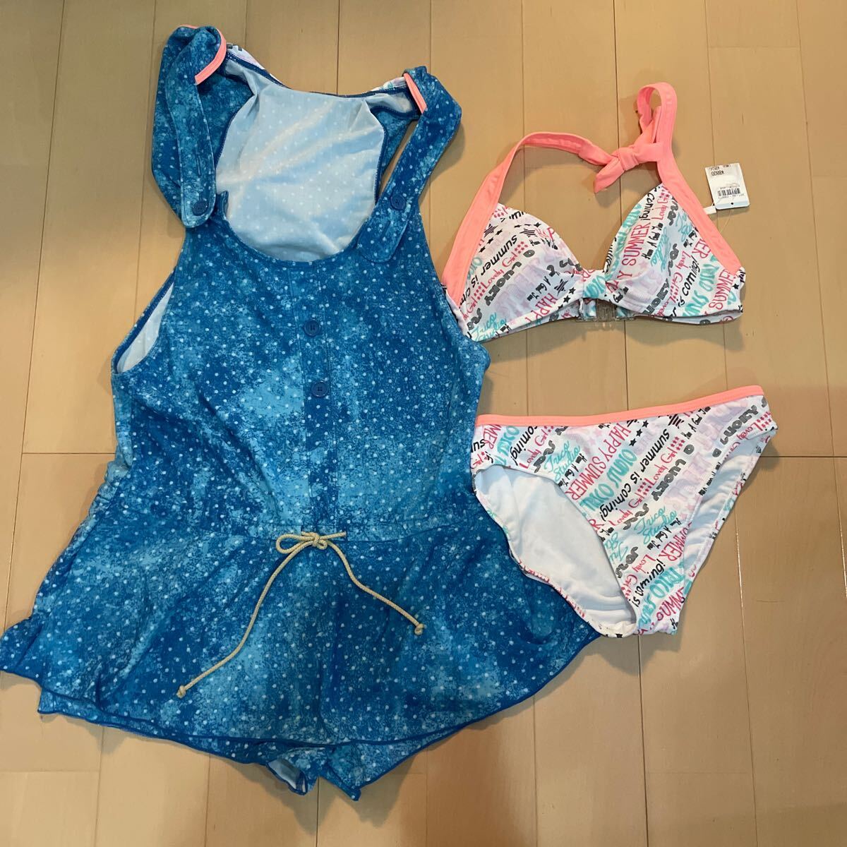 送料無料 新品 水着 ビキニとサロペットのセットアップ 9号 Mサイズ 水色ドット柄 定価9504円 送料込み拍卖