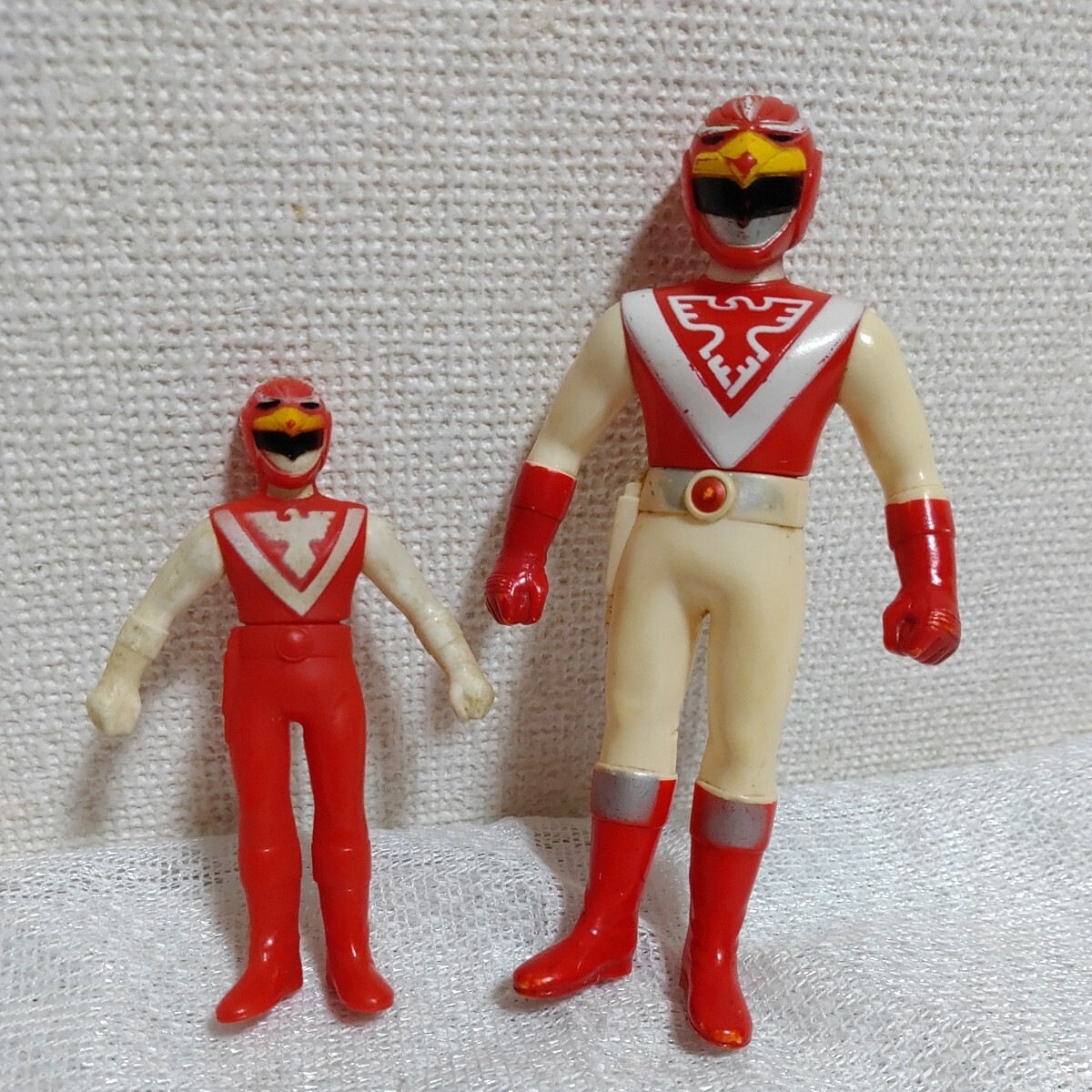 【貴重】超獣戦隊ライブマン レッドファルコン ソフビ 当時物 昭和レトロ 玩具 レトロホビー 人形 ゴム 2個セット 0412-D3-SA11拍卖