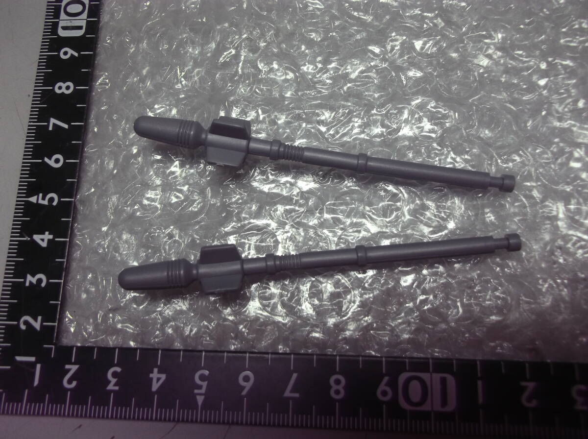 送料無料 トランスフォーマー ミサイル 2本 パーツ 部品取り ジャンク扱い現状渡し品L45拍卖