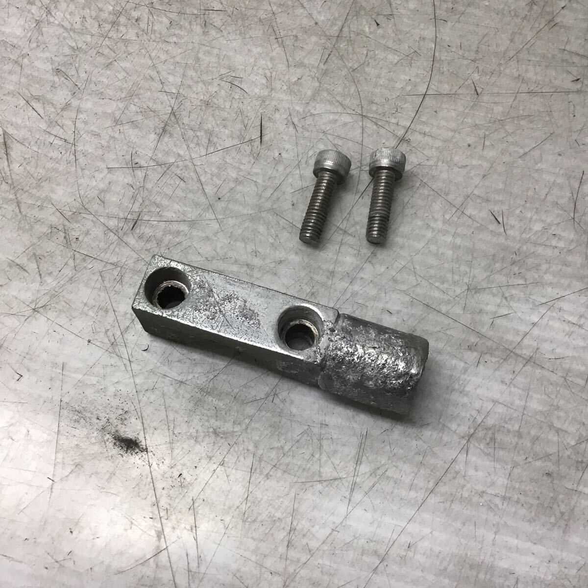 D16-36 ホンダ リトルカブ AA01 ミラーホルダー 純正部品拍卖