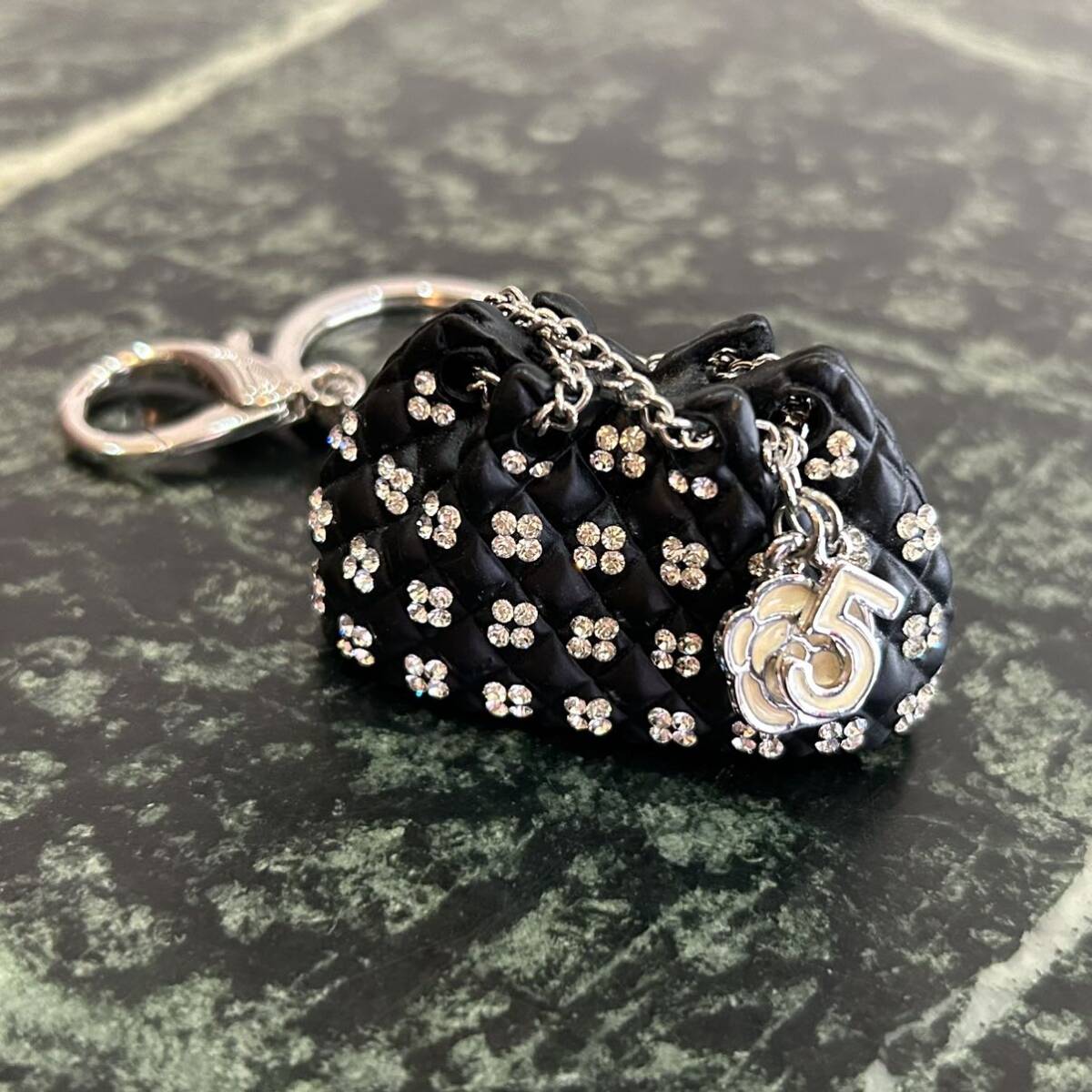 【美品】ボストンバッグ型バッグチャーム★キーホルダー キーリング 黒拍卖