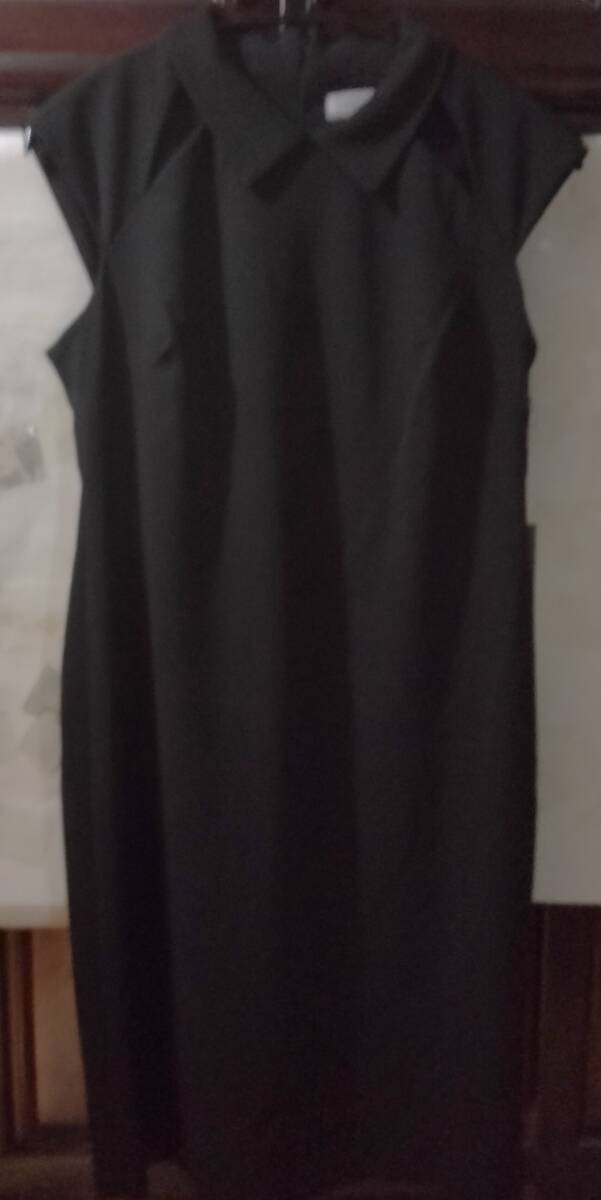 新品 CK カルバンクライン ワンピース 衿付き 14 XXL位 黒拍卖