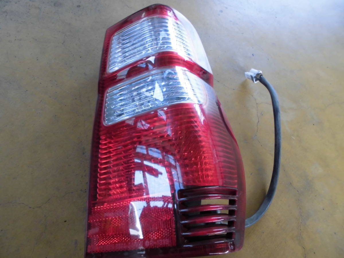 H17 パジェロ ミニ H58A 右 テール ライト 中古品拍卖