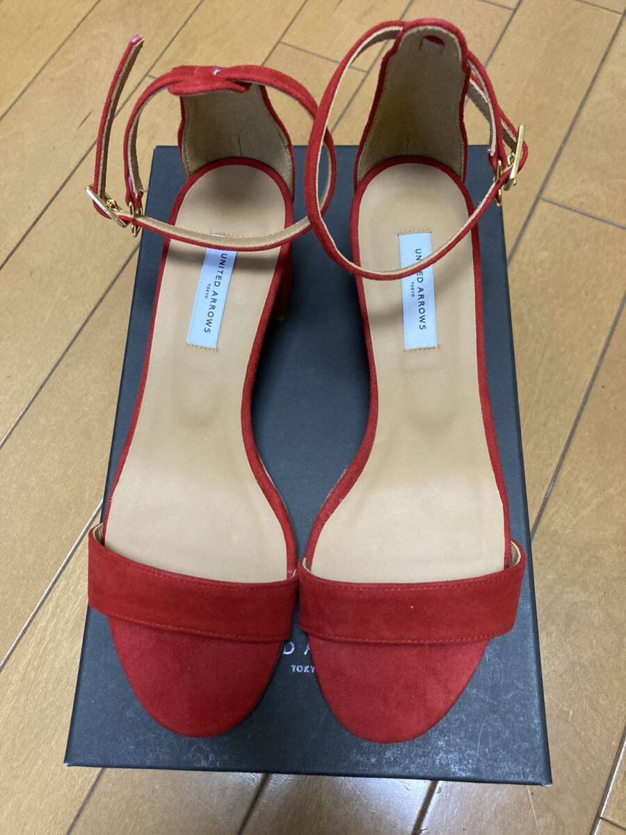 【新品】UNITED ARROWS ストラップ サンダル 赤 36拍卖