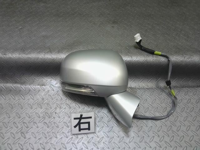 トヨタ(TOYOTA)※同梱不可※SAI AZK10 右サイドミラー 右ドアミラー カラー 1F7 品番 87910-75100-B0 電動格納 12ピン拍卖