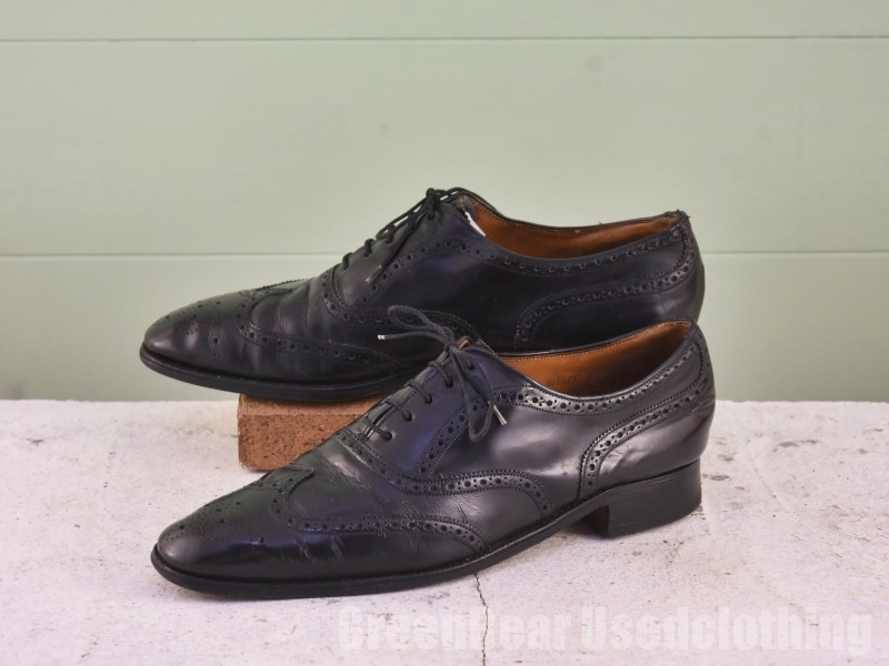 A041 イギリス製 ビジネスシューズ ビンテージ ウィングチップ 良い味 ワイズ細め 黒 ブラック メンズ 10.5 28.5cm拍卖