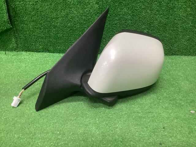 ラティオ DBA-N17 左サイドミラー G QAB 96302-3AA2A拍卖