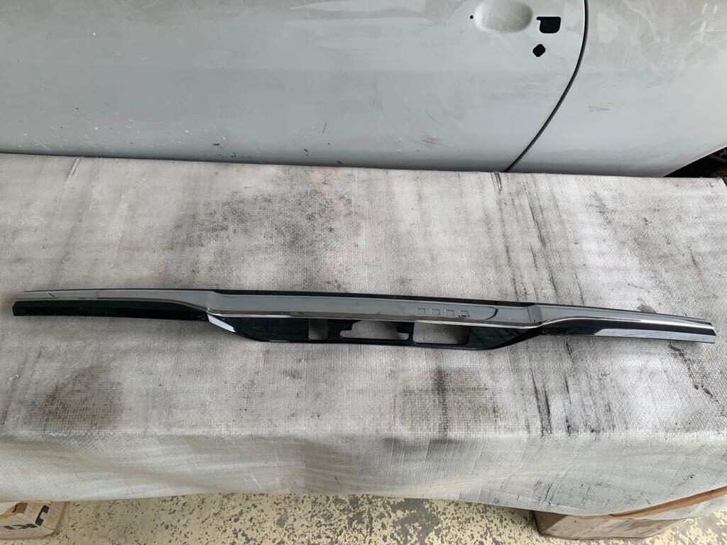 JF3/JF4 エヌボックス/N-BOX/NBOX/Nボックス カスタム 純正 Rリアガーニッシュ/リヤガーニッシュ リア/リヤ拍卖