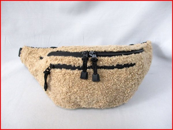 モコモコ生地 ウエストバッグ◇ライトブラウン ボディバッグ W40cm拍卖