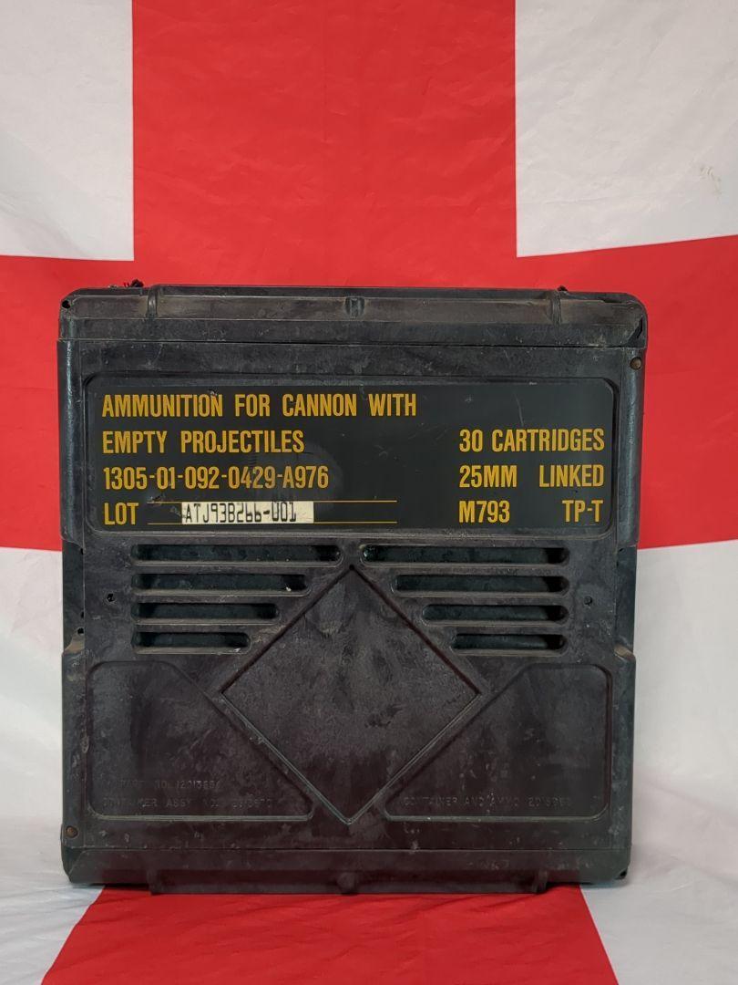 アメリカ軍25mm機関砲用弾薬箱拍卖