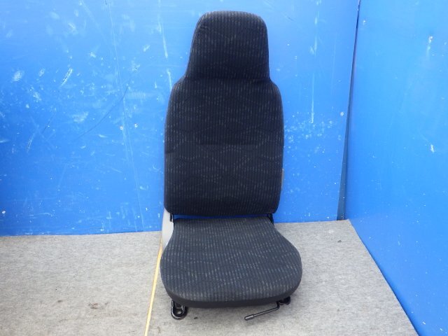 【E】 新車外し!? トヨタ純正 フロントシート ドライバーシート 右/運転席 カムロード 外し キャンピングカー ダイナ トヨエース デュトロ拍卖