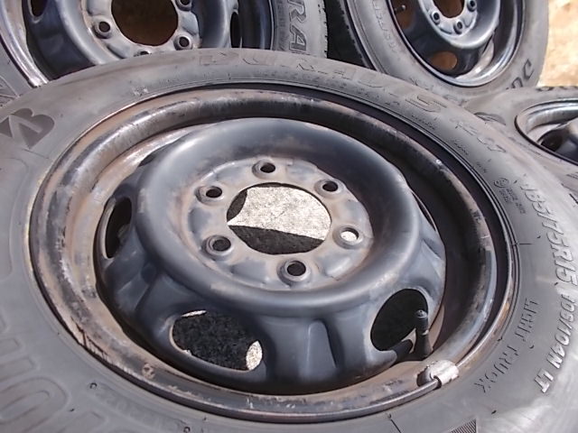 15inキャラバン純正 車検用などに 2404拍卖