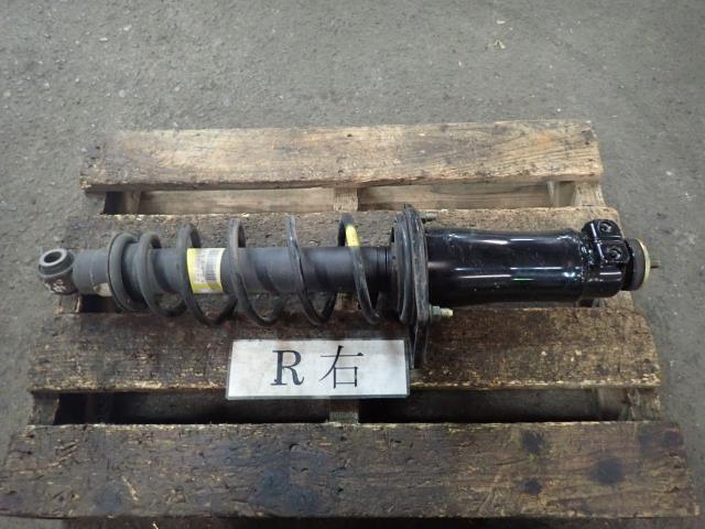 RX-8 ABA-SE3P 右リアストラット A3F F157-28-700D拍卖