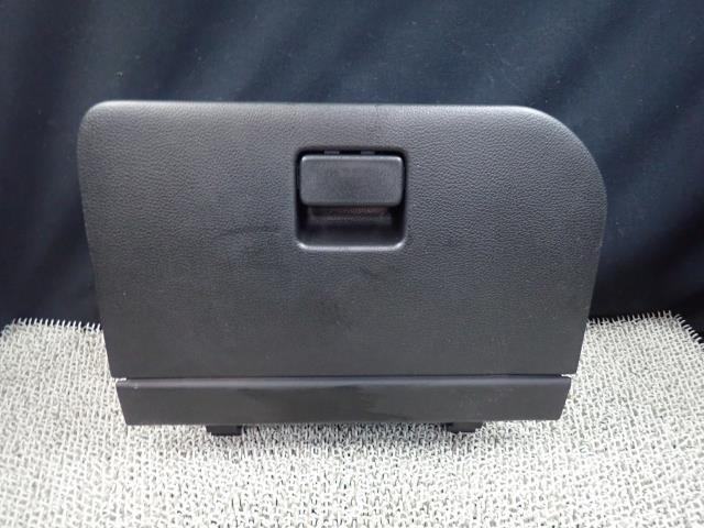 ハスラー 5AA-MR92S グローブBOX ZVD 73410-59S00-5PK拍卖