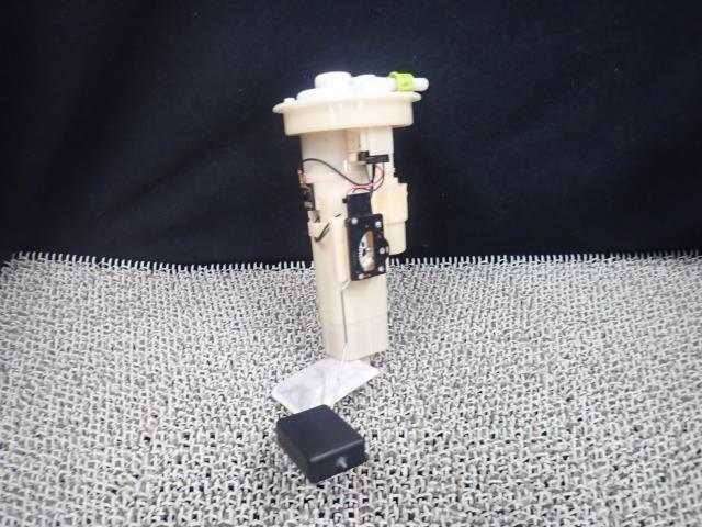 モコ DBA-MG33S フューエルポンプ ZSU 17010-4A00E拍卖