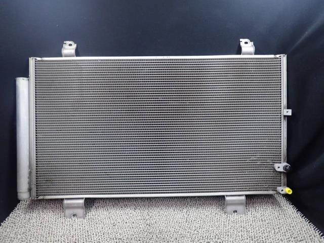 マークX DBA-GRX130 コンデンサー 202 88460-22630拍卖