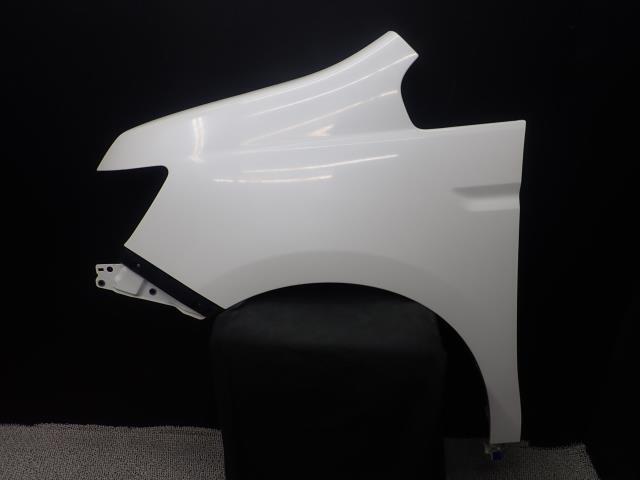ステップワゴン DBA-RK5 左フロントフェンダー NH624P 60261-SZW-000ZZ拍卖