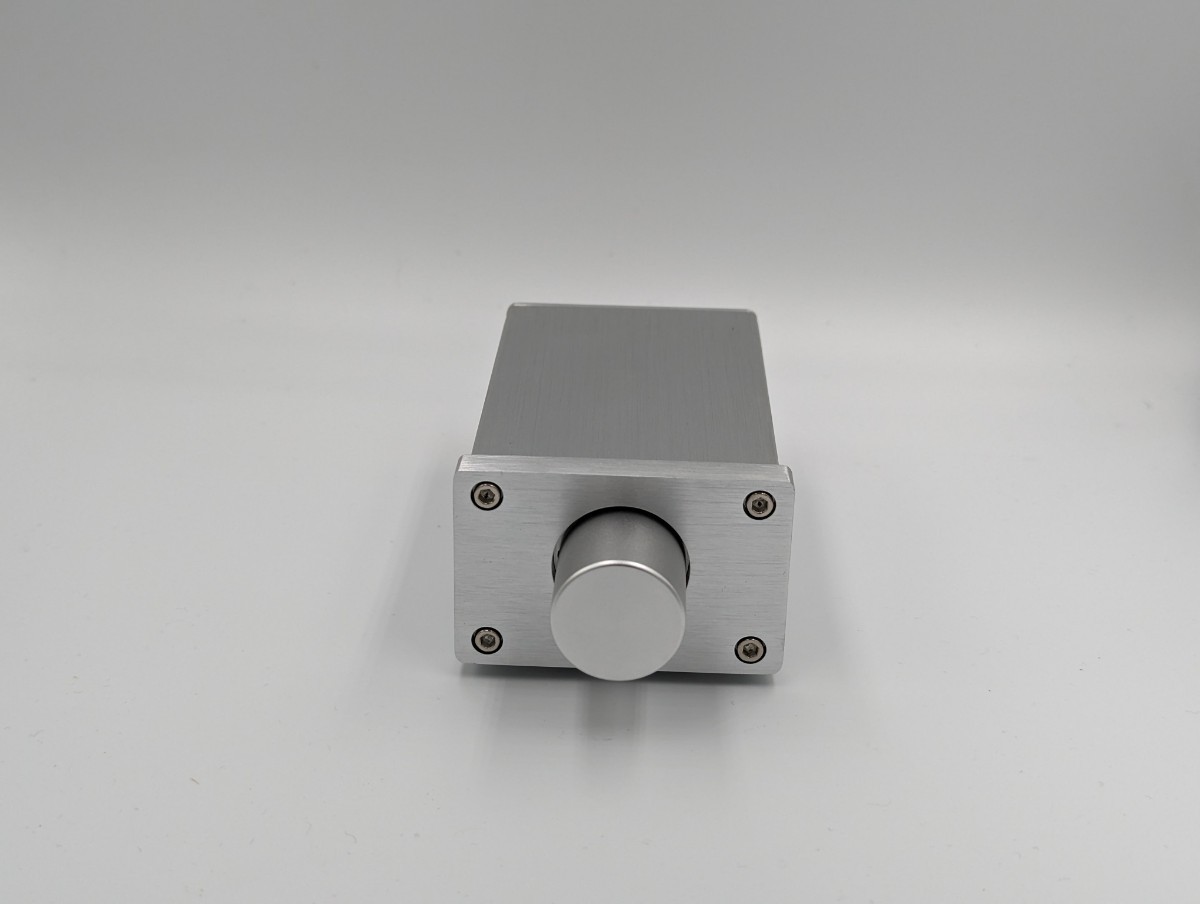 パッシブボリューム パッシブプリアンプ オーディオ用ボリューム、オーディオアンプRCA端子採用!50kΩ 大好評です!!!拍卖