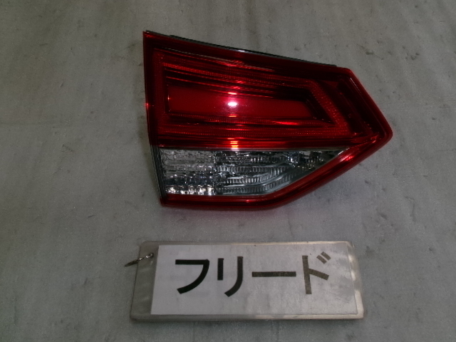 フリード GB7 左リッドライトユニット 即決 6819拍卖