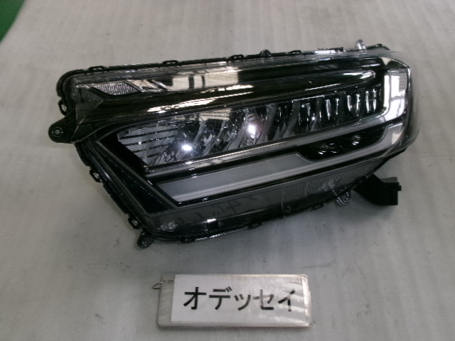 オデッセイ RC1 左ヘッドランプASSY LED 即決 6829拍卖