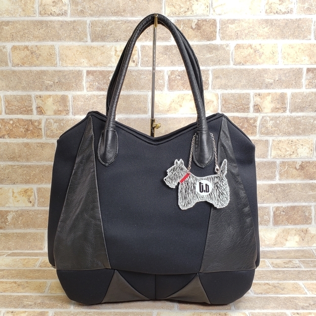 t.b.ティービー レザー 切替デザイン トートバッグ チャーム付 日本製 ブラック センソユニコ拍卖