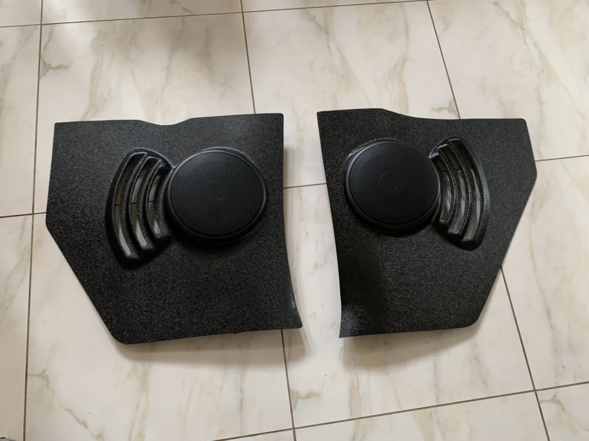 1961年〜1962年式シボレーインパラ スピーカー付キックパネル左右セット新品。インパラキックパネルスピーカー拍卖